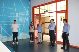 纳源智造到威客电竞集团参观交流工作